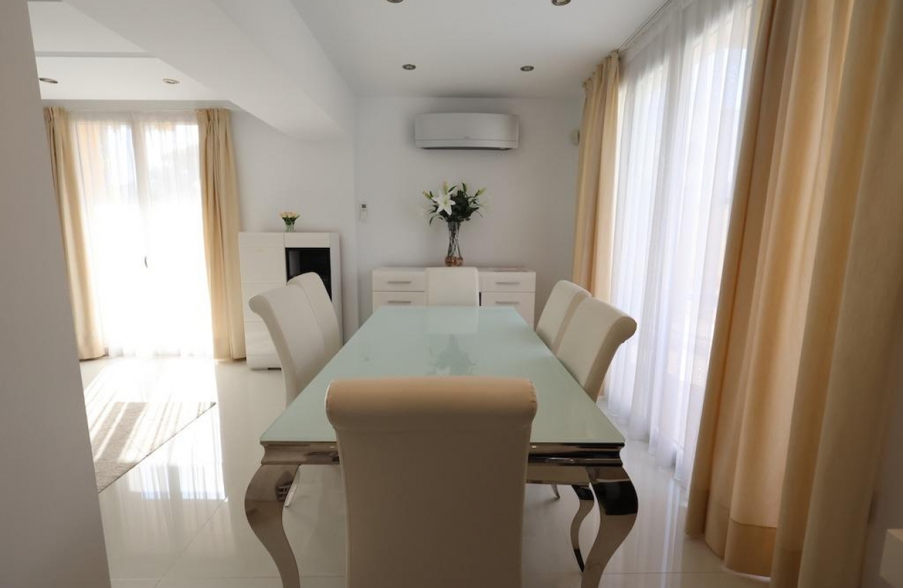 Rynek wtórny - Villa - Orihuela Costa - Costa blanca