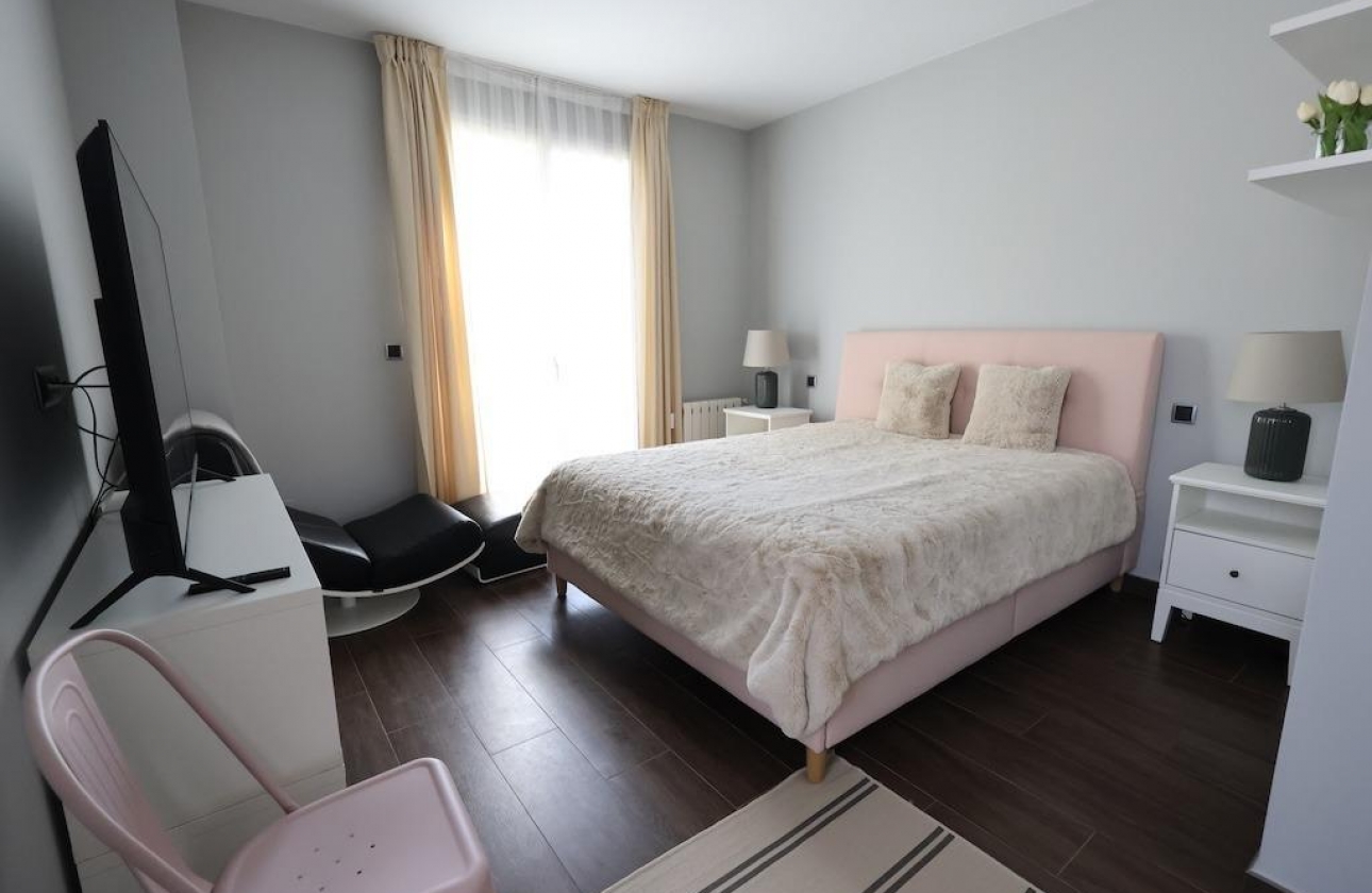 Rynek wtórny - Villa - Orihuela Costa - Costa blanca