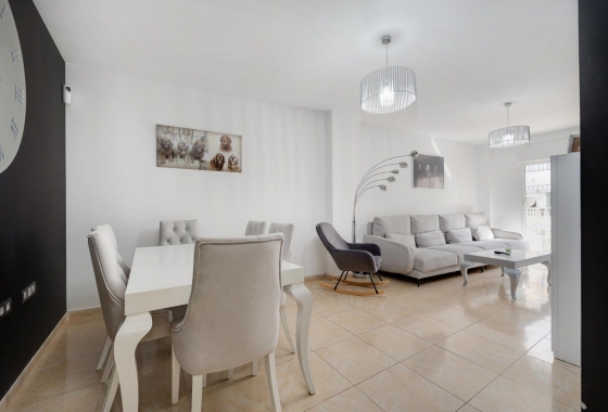 Rynek wtórny - Apartament - Torrevieja - Centro - Muelle Pesquero