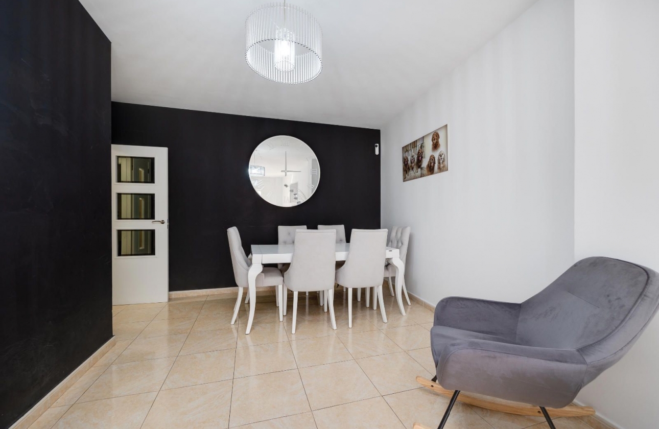 Rynek wtórny - Apartament - Torrevieja - Centro - Muelle Pesquero