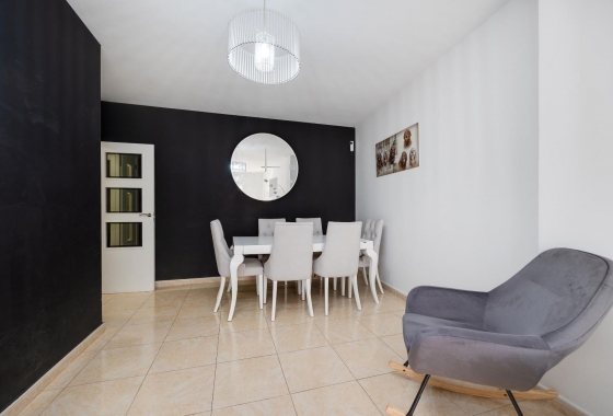 Rynek wtórny - Apartament - Torrevieja - Centro - Muelle Pesquero