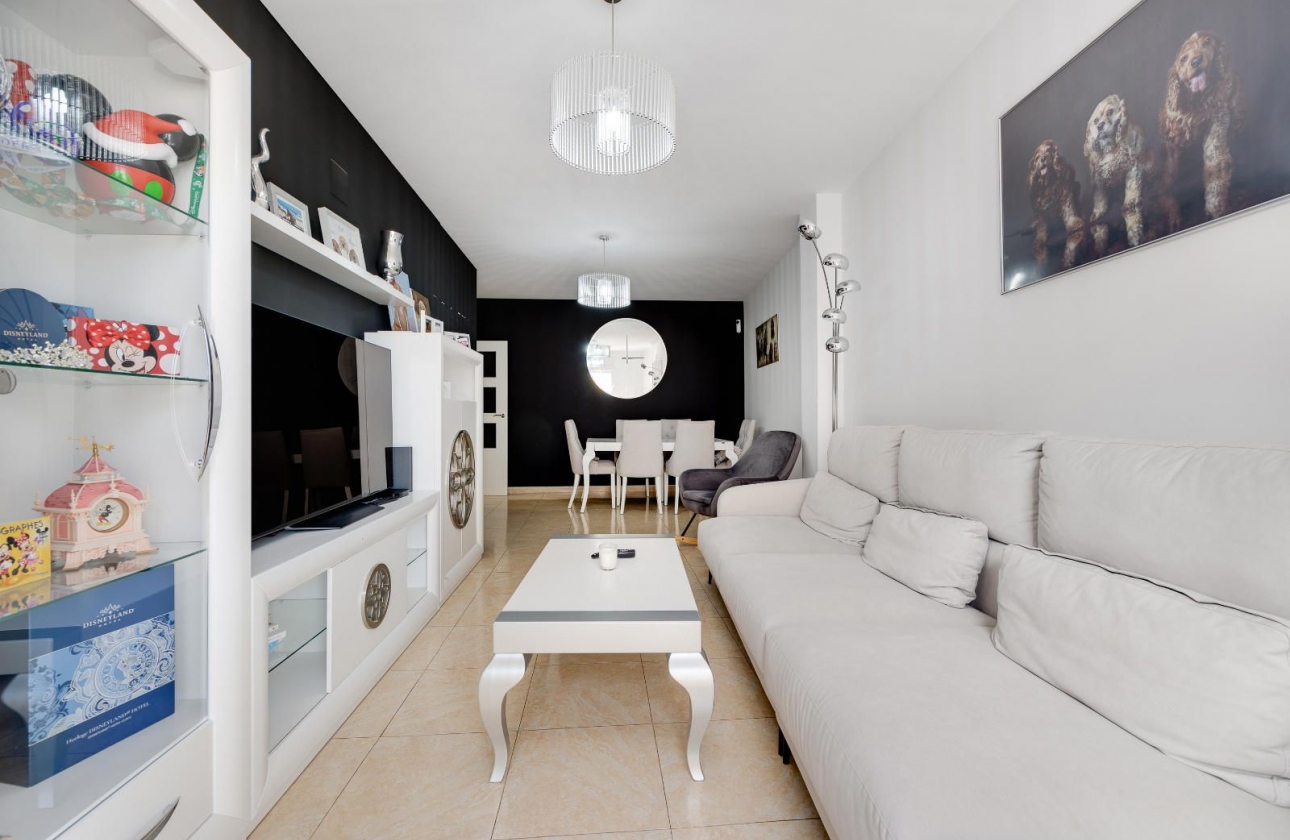 Rynek wtórny - Apartament - Torrevieja - Centro - Muelle Pesquero