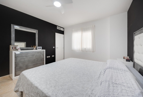 Rynek wtórny - Apartament - Torrevieja - Centro - Muelle Pesquero