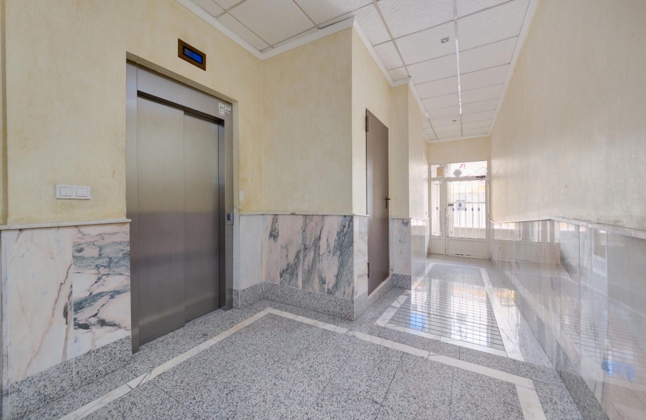 Rynek wtórny - Apartament - Torrevieja - Centro - Muelle Pesquero