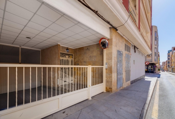 Rynek wtórny - Apartament - Torrevieja - Centro - Muelle Pesquero