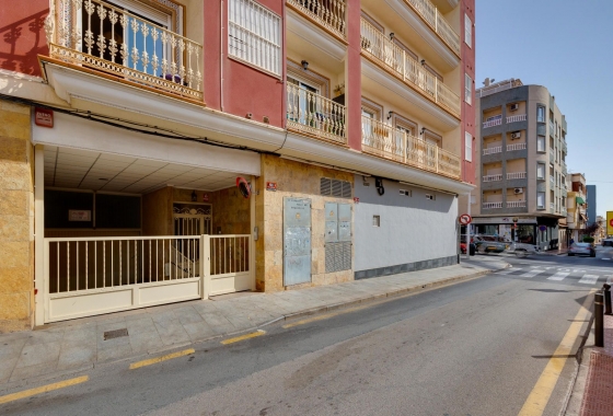 Rynek wtórny - Apartament - Torrevieja - Centro - Muelle Pesquero
