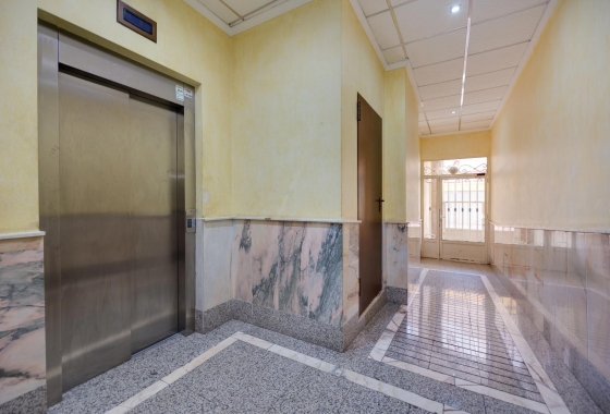 Rynek wtórny - Apartament - Torrevieja - Centro - Muelle Pesquero