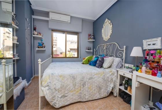 Rynek wtórny - Apartament - Torrevieja - Centro - Muelle Pesquero