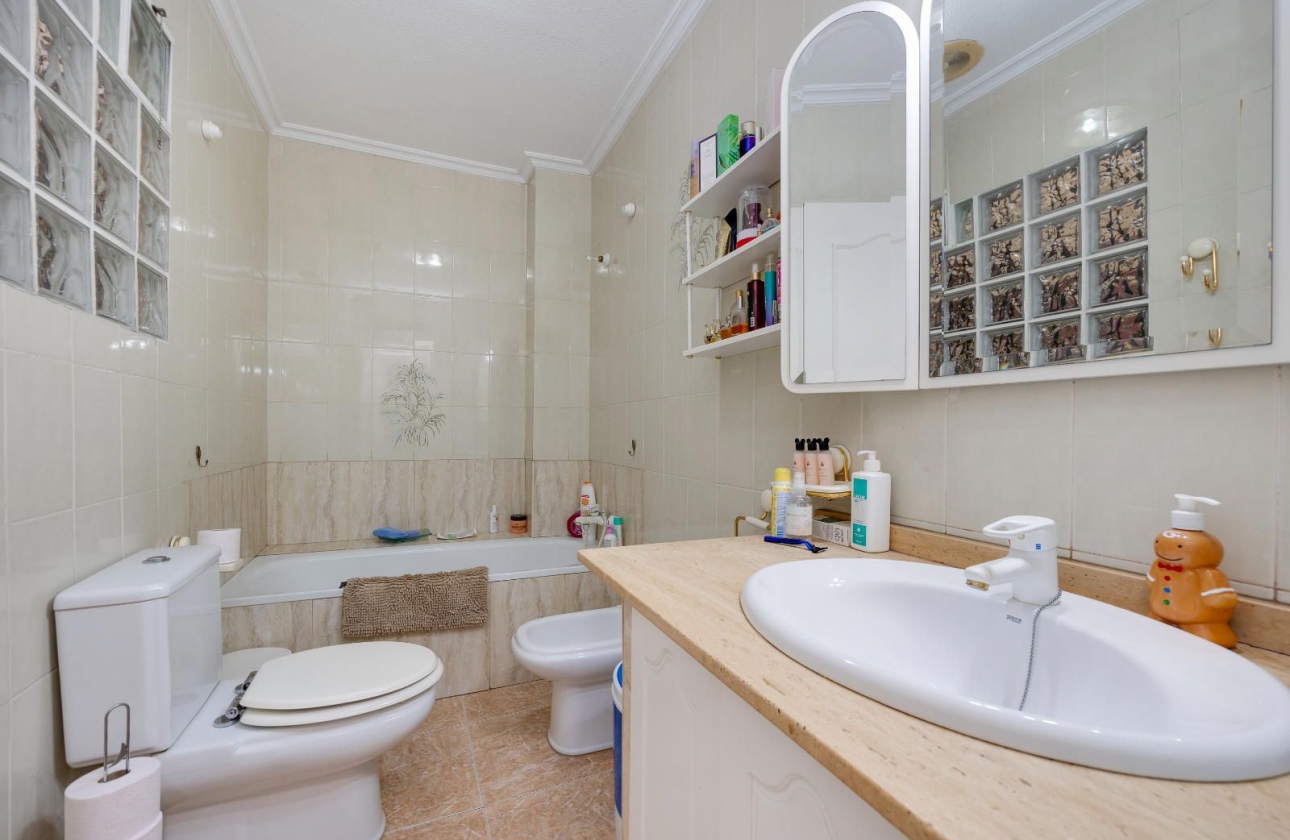 Rynek wtórny - Apartament - Torrevieja - Centro - Muelle Pesquero