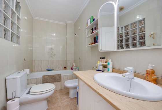 Rynek wtórny - Apartament - Torrevieja - Centro - Muelle Pesquero