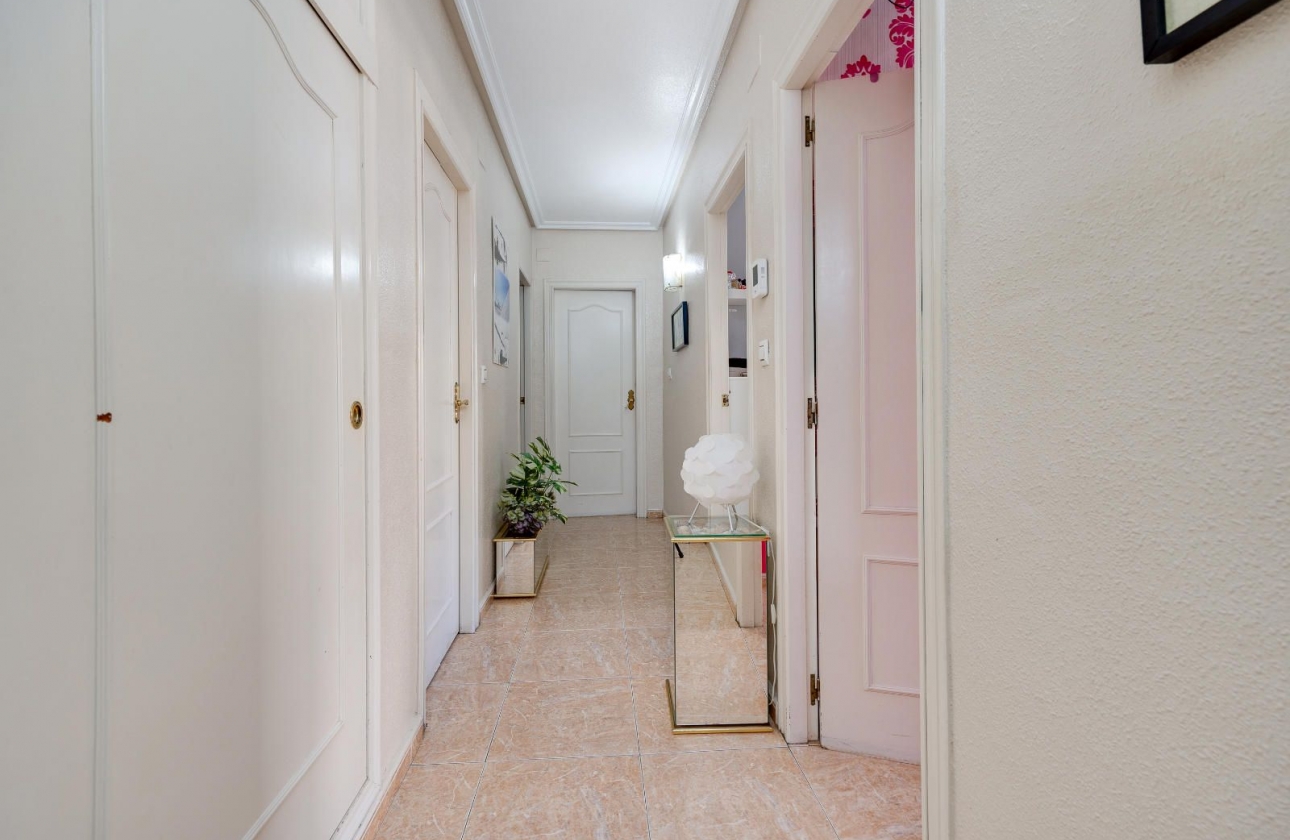 Rynek wtórny - Apartament - Torrevieja - Centro - Muelle Pesquero