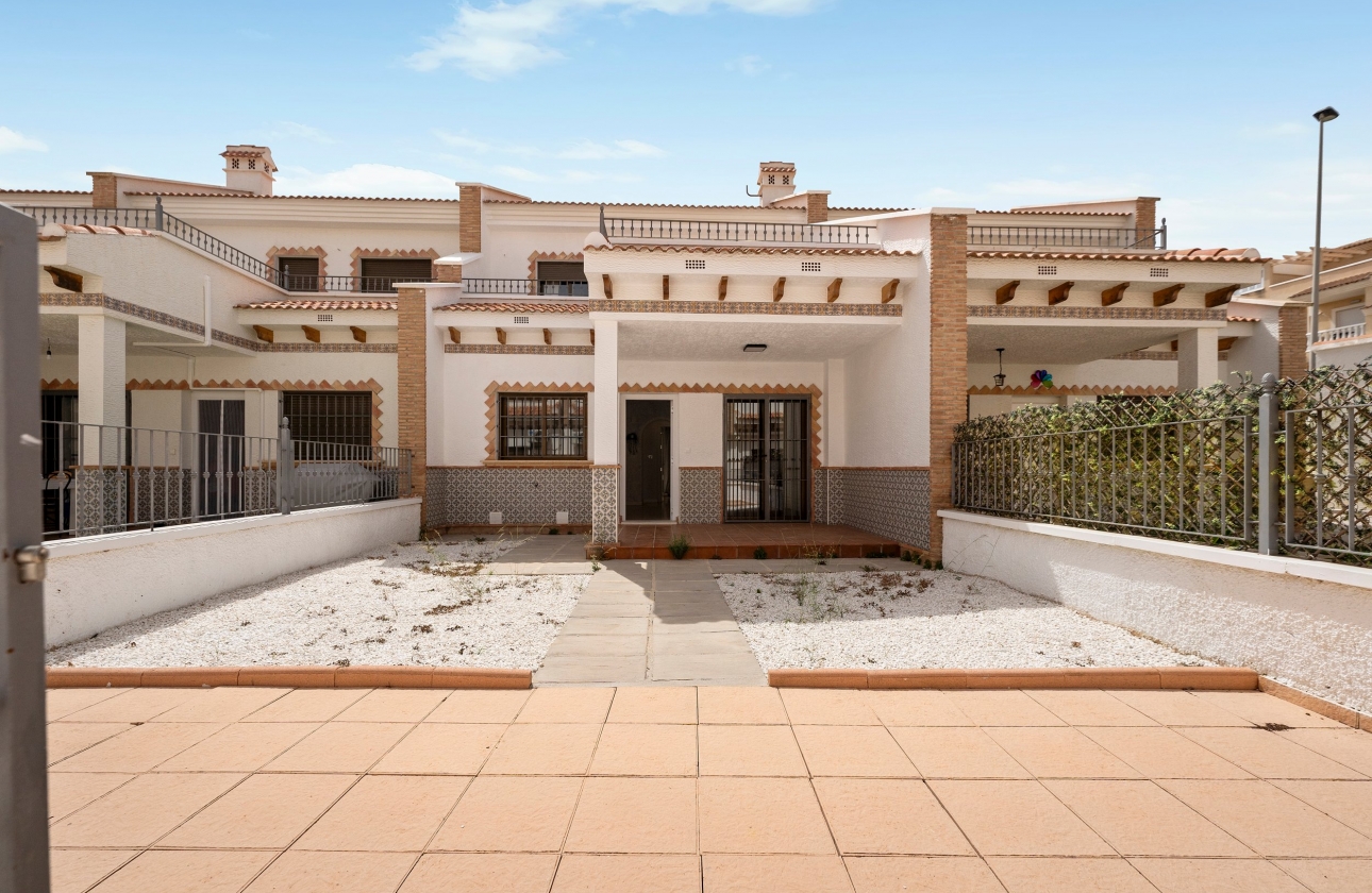Resale - Townhouse - San Miguel de Salinas