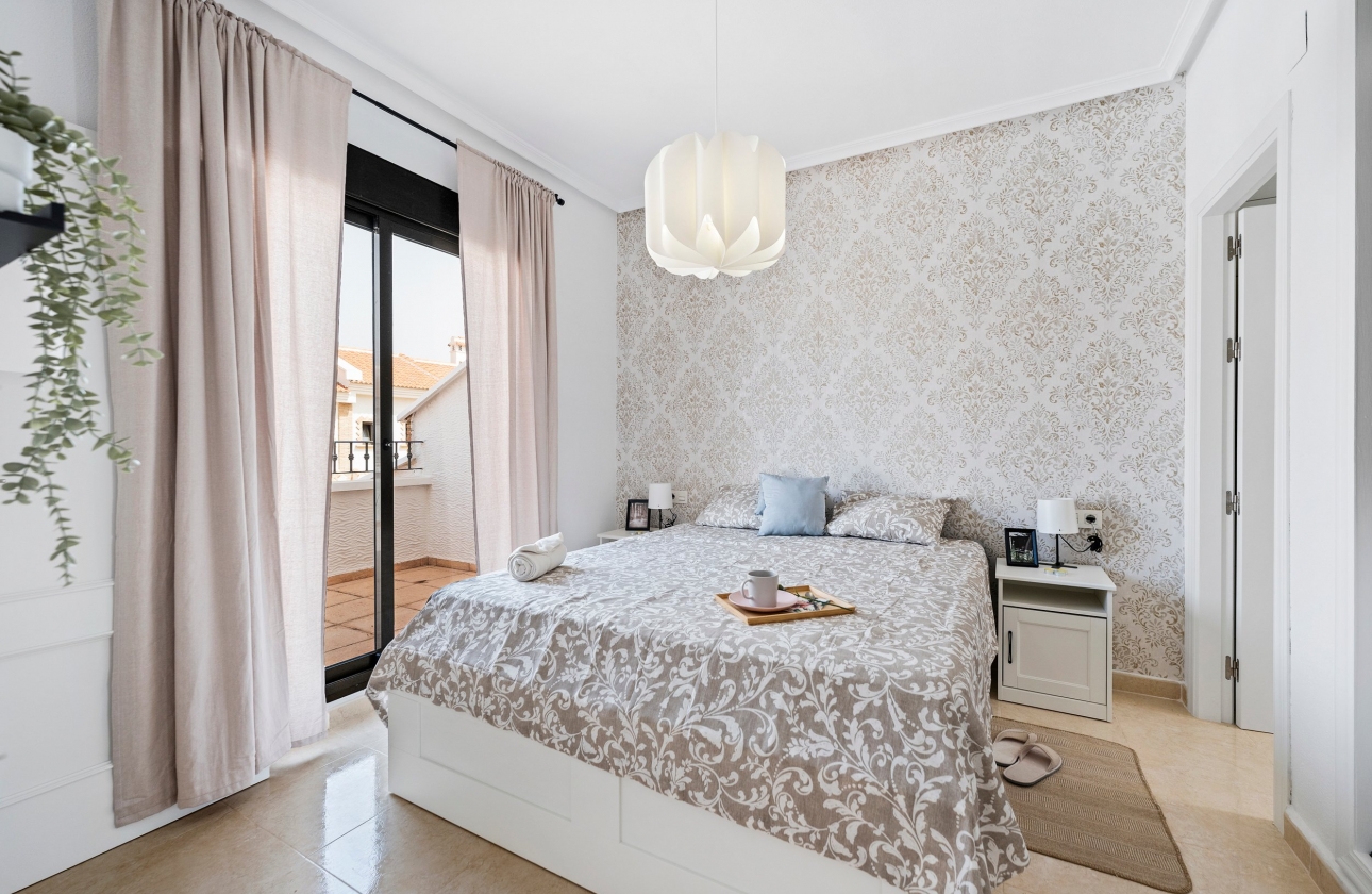 Resale - Townhouse - San Miguel de Salinas