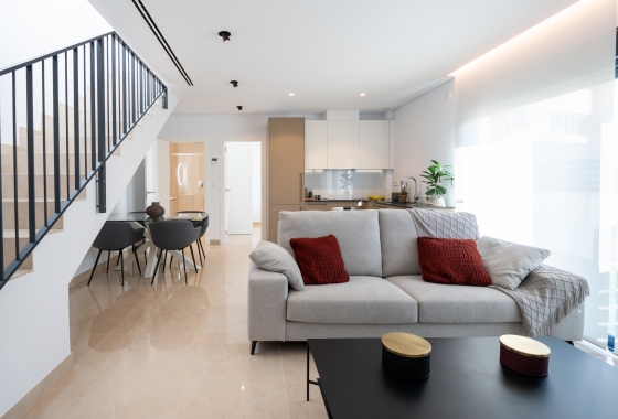 Obra nueva - Adosado - Elche