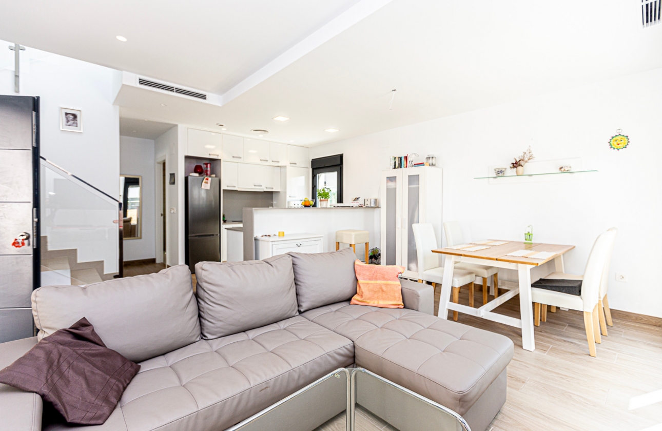 Rynek wtórny - Villa - Ciudad Quesada - Doña Pepa