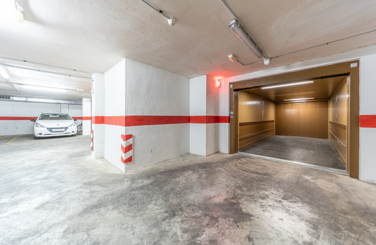 Resale - Penthouse - Torrevieja - Puerto