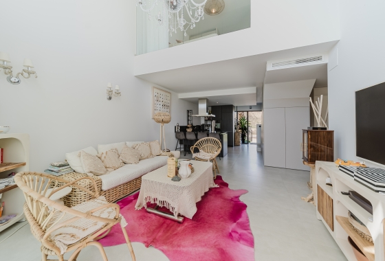 Rynek wtórny - Villa - Algorfa - La Finca Golf