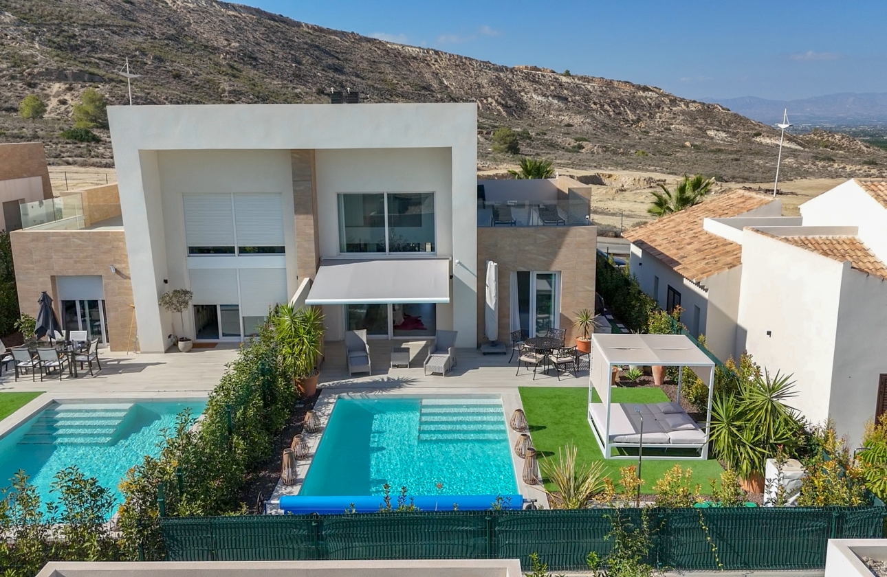 Rynek wtórny - Villa - Algorfa - La Finca Golf