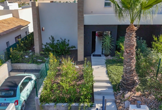 Rynek wtórny - Villa - Algorfa - La Finca Golf