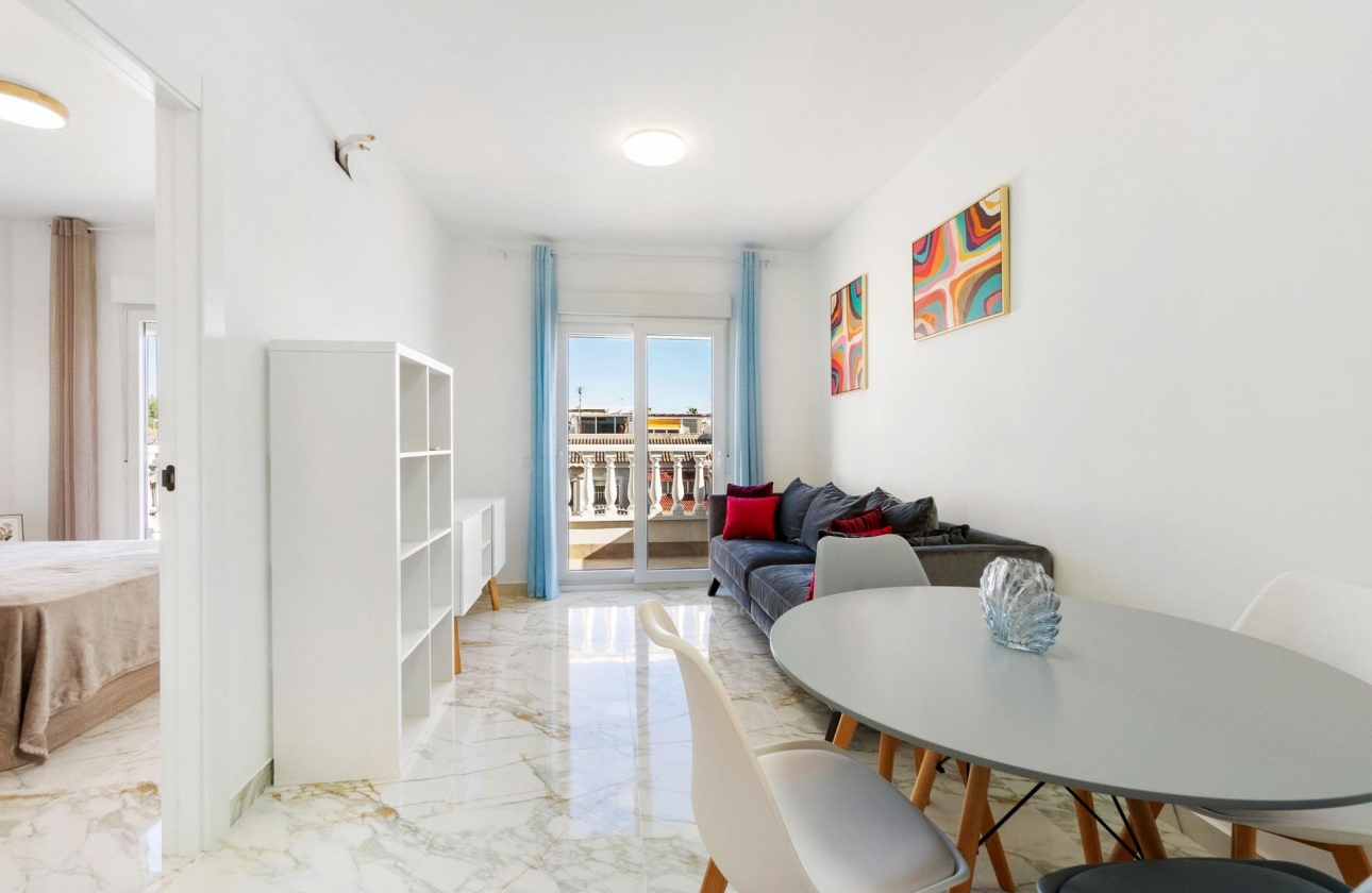 Rynek wtórny - Villa - Torrevieja - El Chaparral