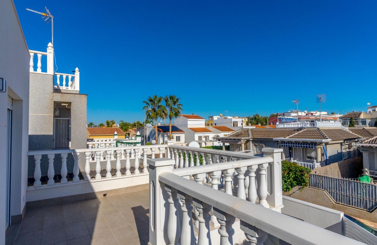 Rynek wtórny - Villa - Torrevieja - El Chaparral