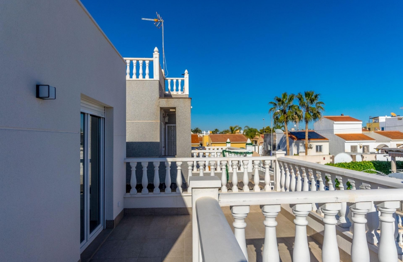 Rynek wtórny - Villa - Torrevieja - El Chaparral