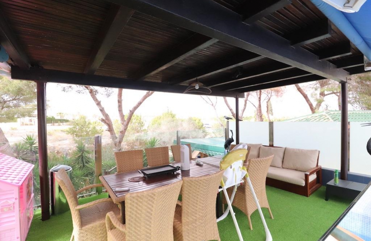 Rynek wtórny - Villa - Orihuela Costa - Montezenia