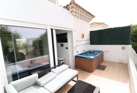 Rynek wtórny - Villa - Orihuela Costa - Montezenia