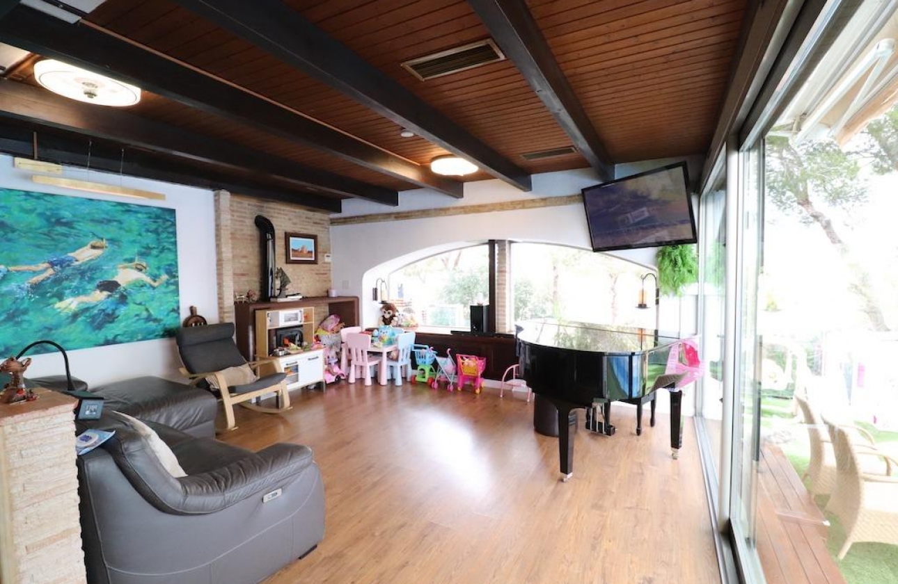 Rynek wtórny - Villa - Orihuela Costa - Montezenia