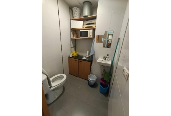 Wynajem długoterminowy - Oficinas - Torrevieja - Centro