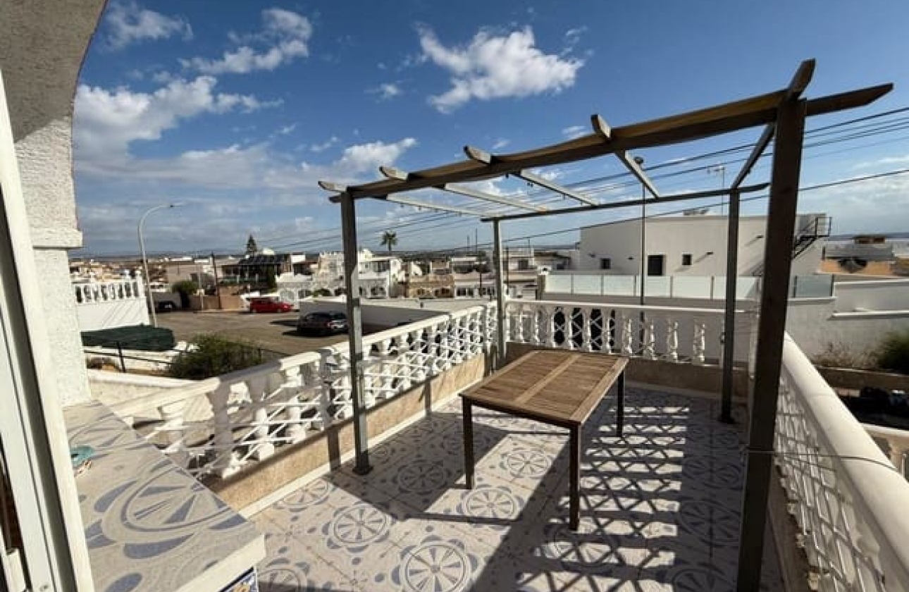 Reventa - Villa - San Miguel de Salinas