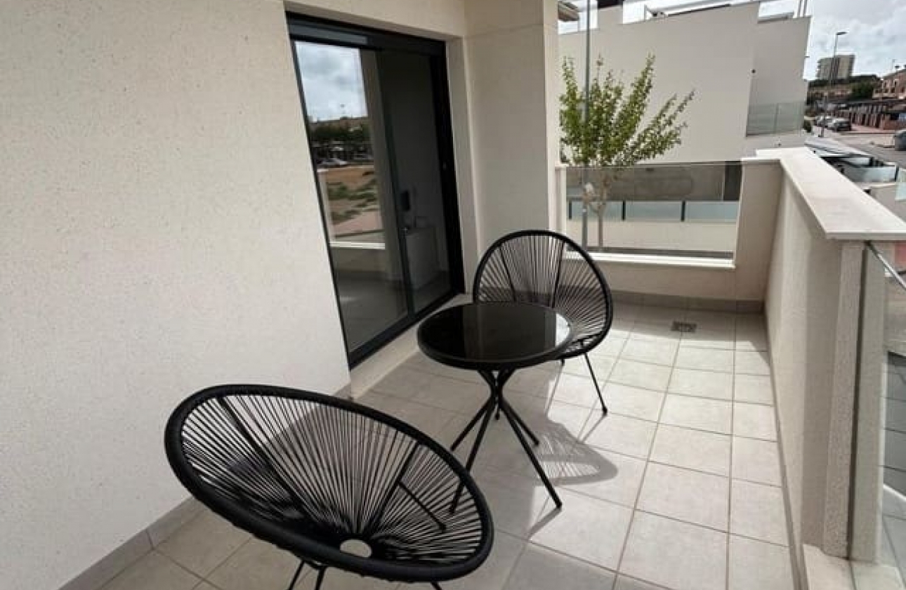 Reventa - Pareado - Santiago de la Ribera