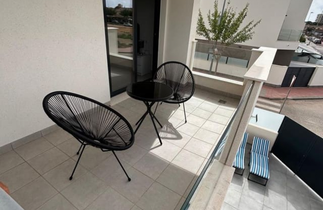 Reventa - Pareado - Santiago de la Ribera