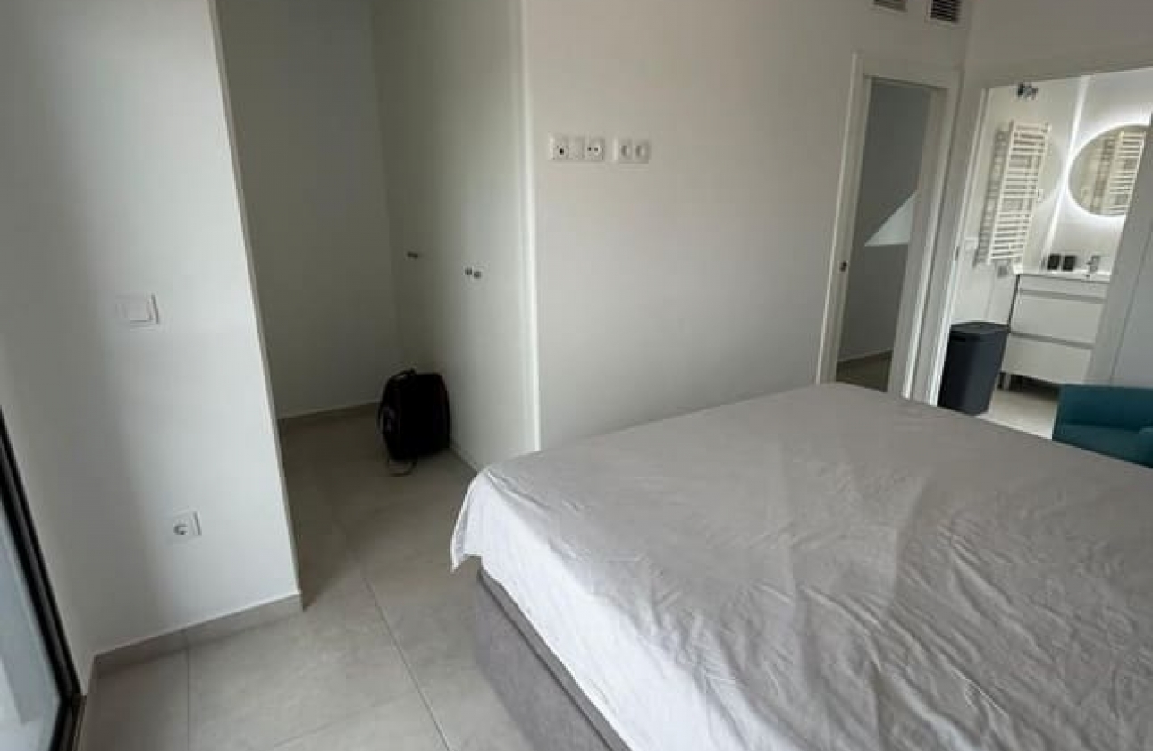 Reventa - Pareado - Santiago de la Ribera