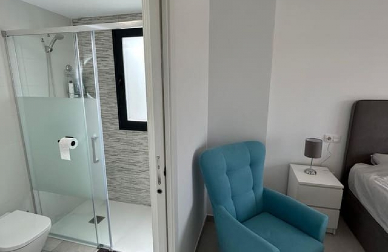 Reventa - Pareado - Santiago de la Ribera