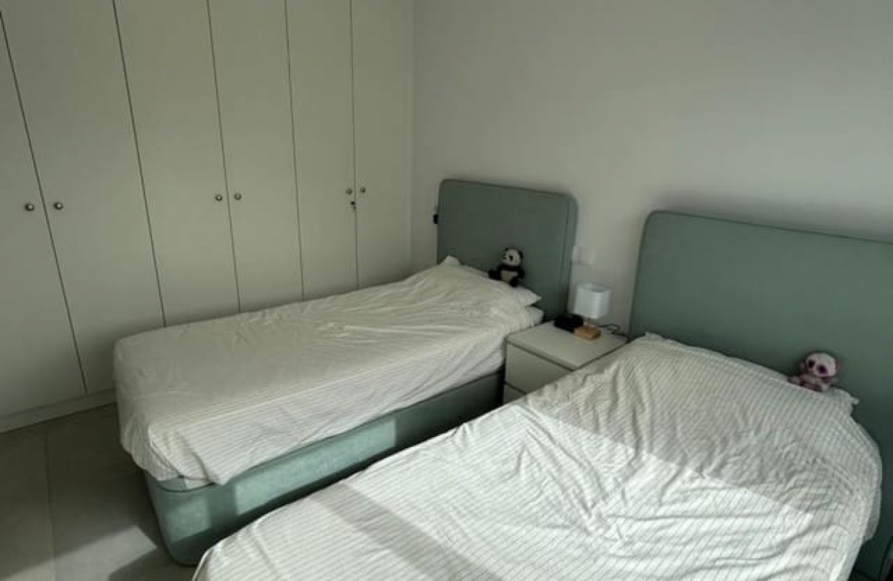 Reventa - Pareado - Santiago de la Ribera