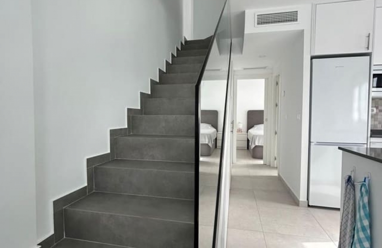 Reventa - Pareado - Santiago de la Ribera