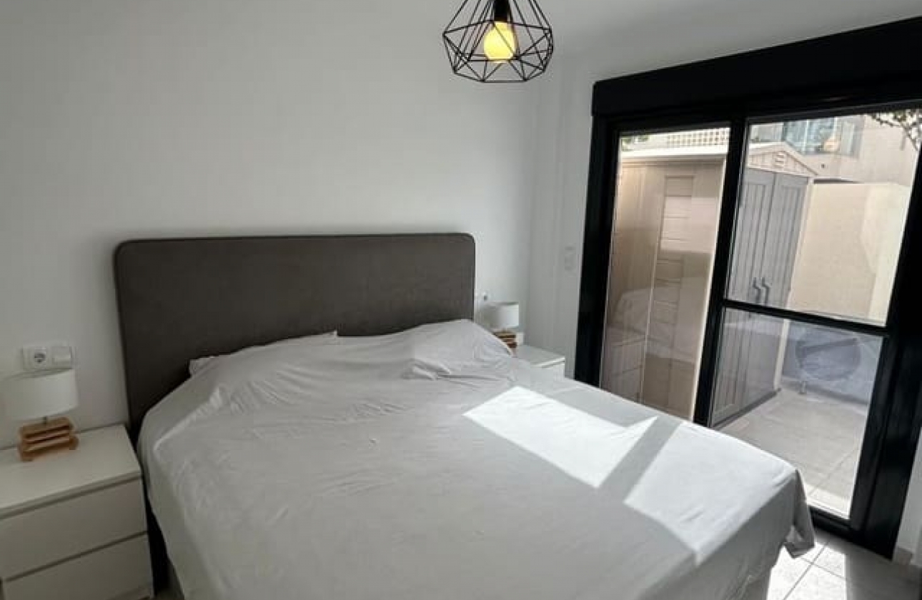 Reventa - Pareado - Santiago de la Ribera