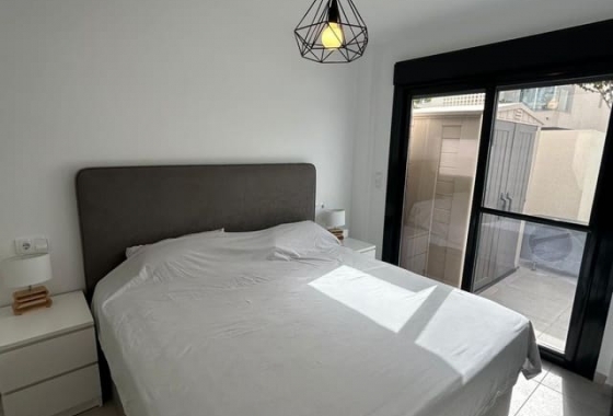 Reventa - Pareado - Santiago de la Ribera