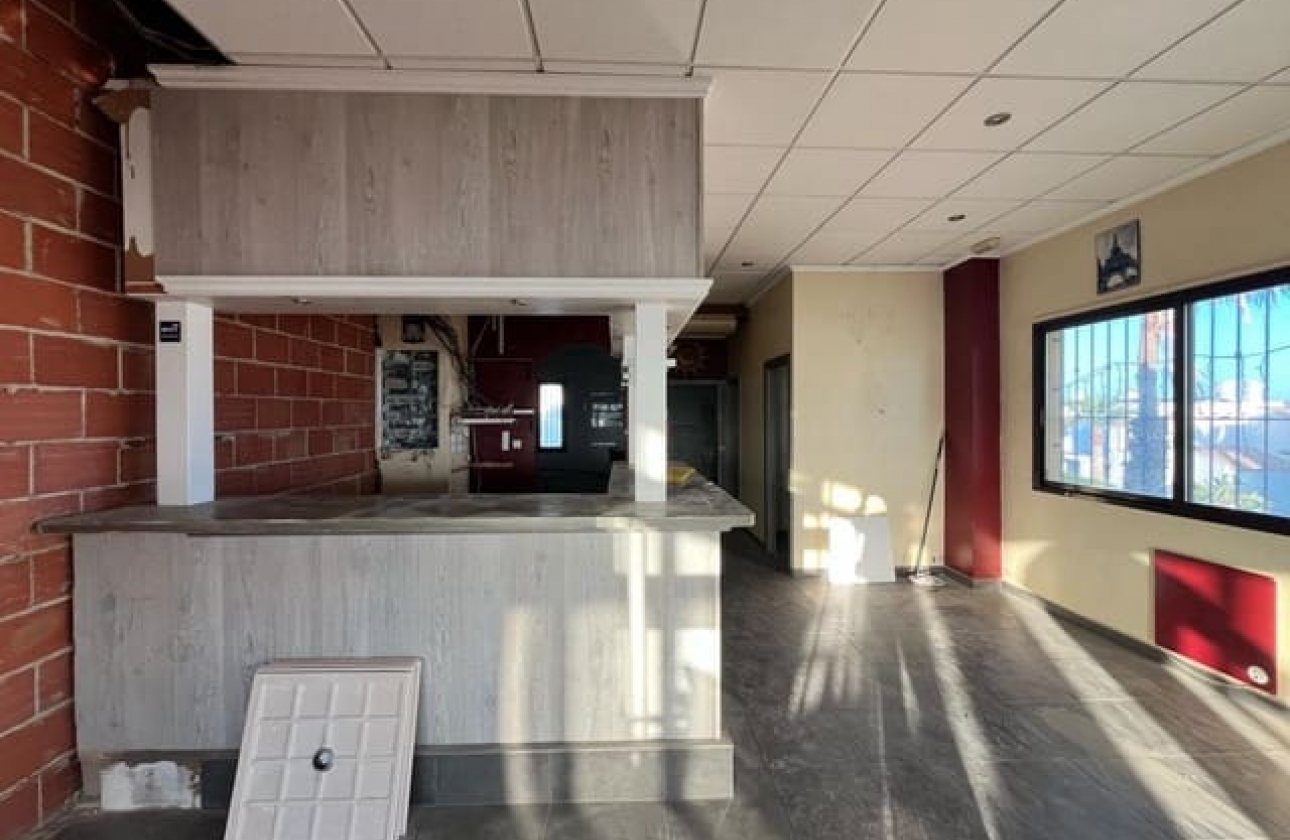 Rynek wtórny - Nieruchomość komercyjna - Orihuela Costa