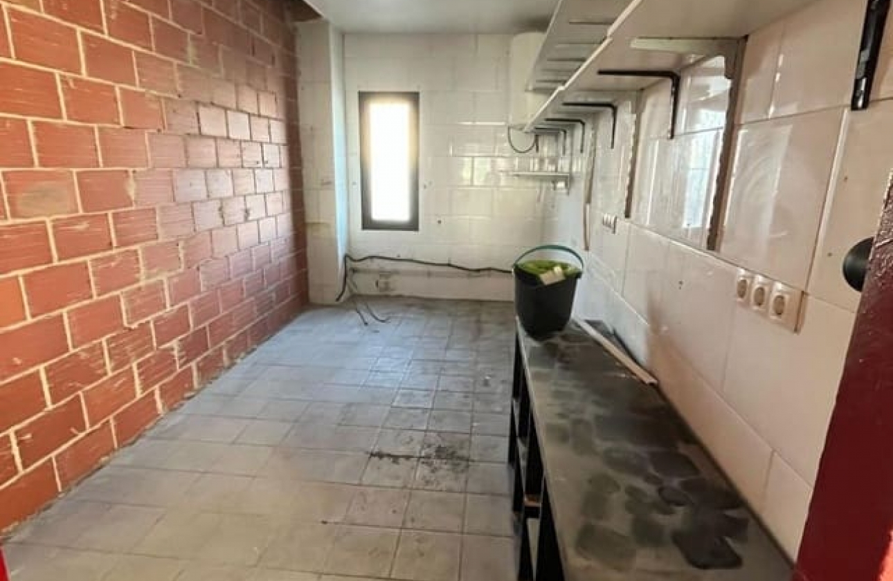 Rynek wtórny - Nieruchomość komercyjna - Orihuela Costa