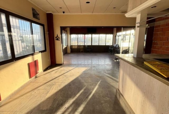 Rynek wtórny - Nieruchomość komercyjna - Orihuela Costa