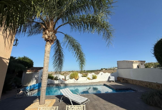 Reventa - Villa - San Miguel de Salinas