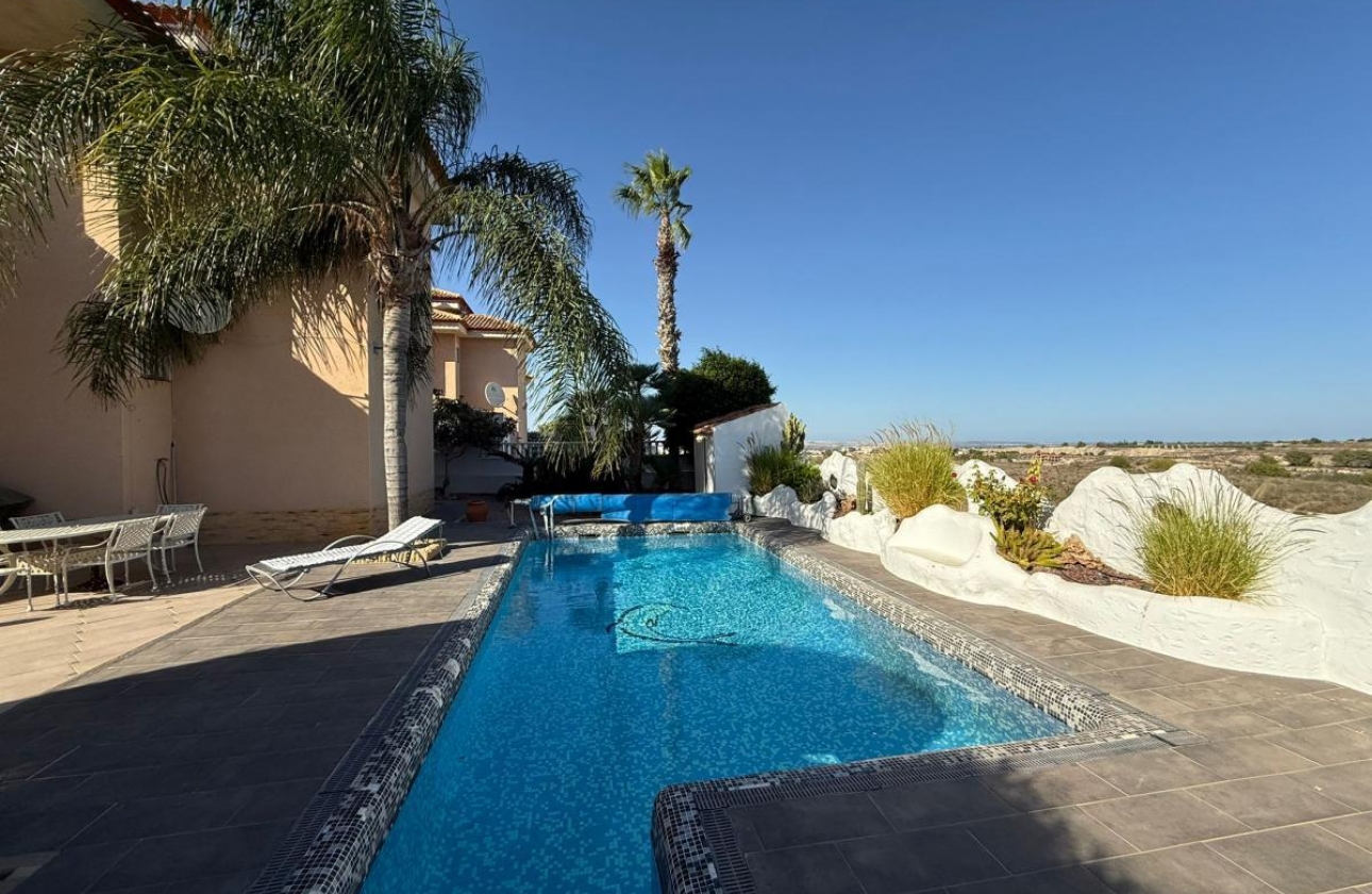 Reventa - Villa - San Miguel de Salinas