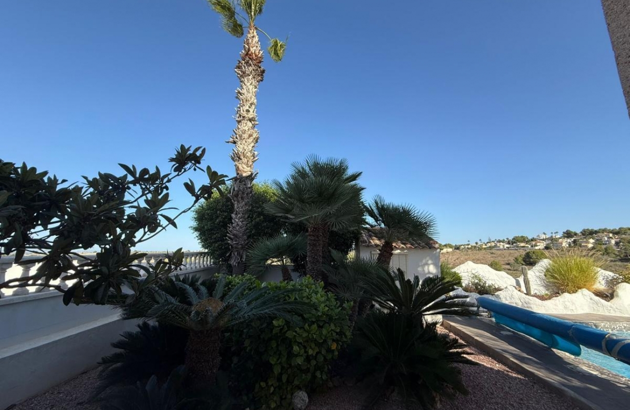 Reventa - Villa - San Miguel de Salinas