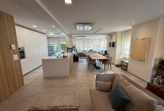 Reventa - Villa - San Miguel de Salinas