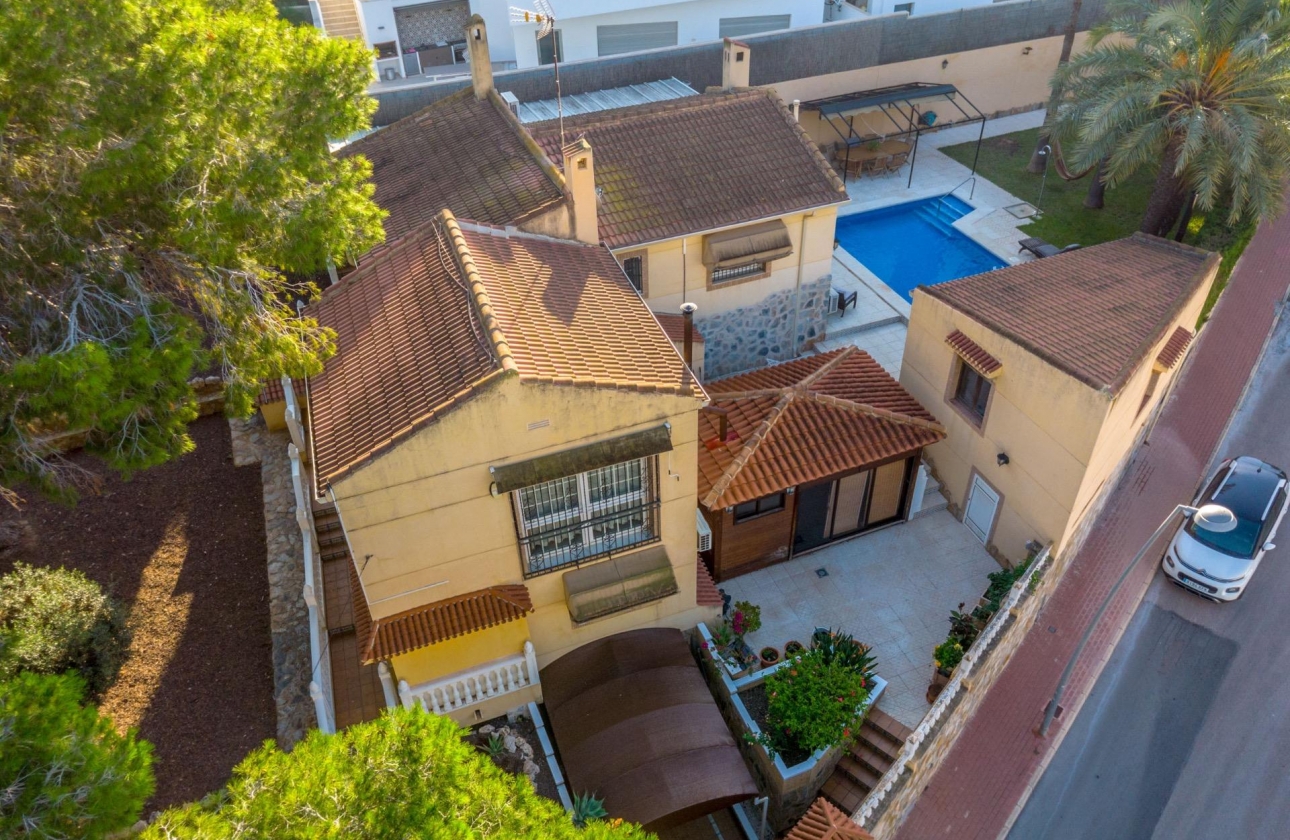 Rynek wtórny - Villa - Torrevieja - Los Balcones