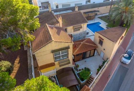 Rynek wtórny - Villa - Torrevieja - Los Balcones
