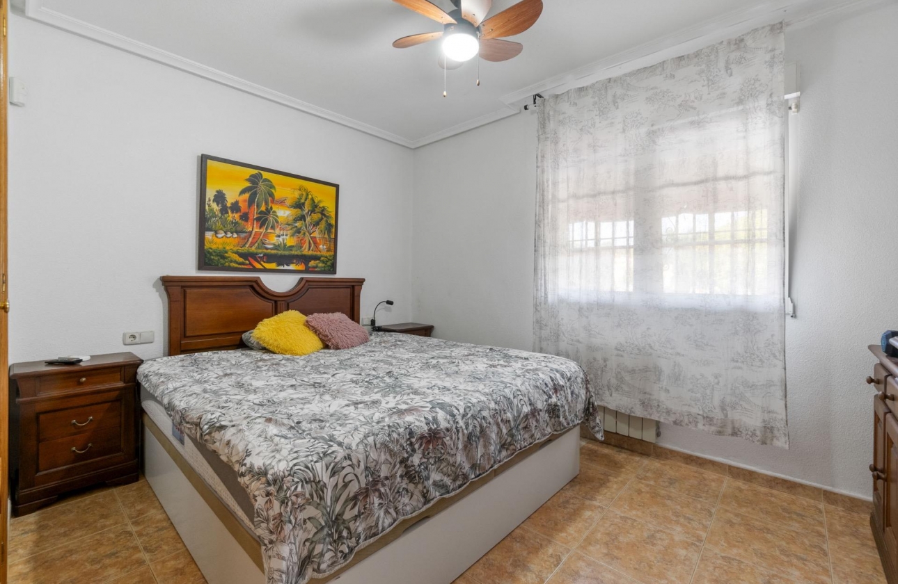 Rynek wtórny - Villa - Torrevieja - Los Balcones