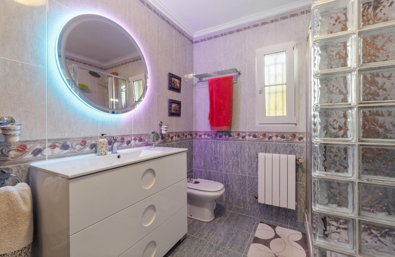 Rynek wtórny - Villa - Torrevieja - Los Balcones